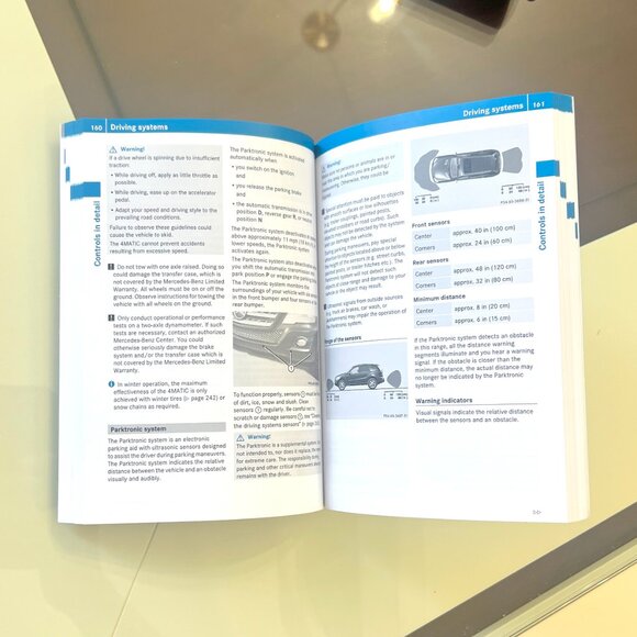 Mercedes-Benz 2010 ML-Class Owner Manuals with Portfolio! - Picture 4 of 16